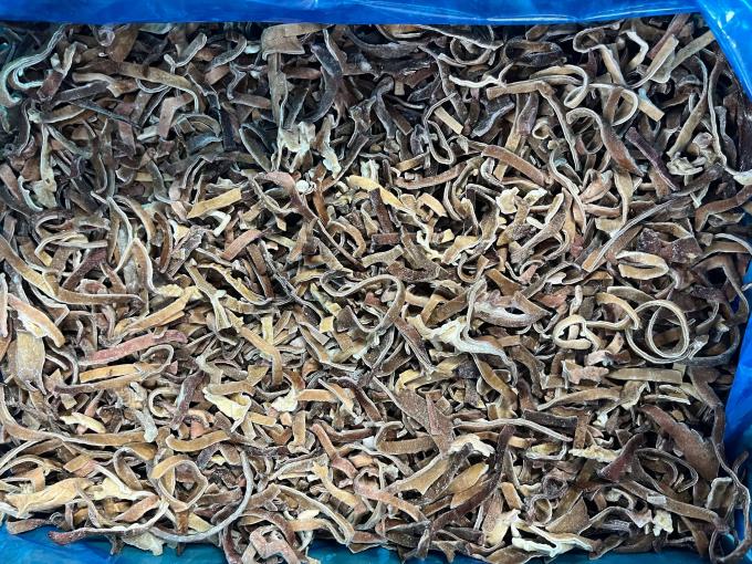 Sinocharm Новый сезон BRC сертифицированные W 4-6 мм свежезамороженные грибы IQF полоски черного древесного гриба 2