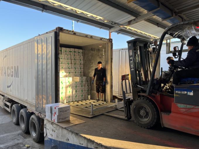 Высококачественная свежемороженая малина, собранная вручную для сладкого вкуса соков, десертов и молочных коктейлей 12